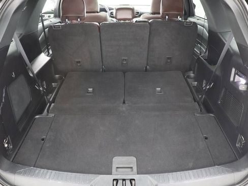 Used 2021 Ford Explorer Platinum w/ Equipment Group 601A image 35