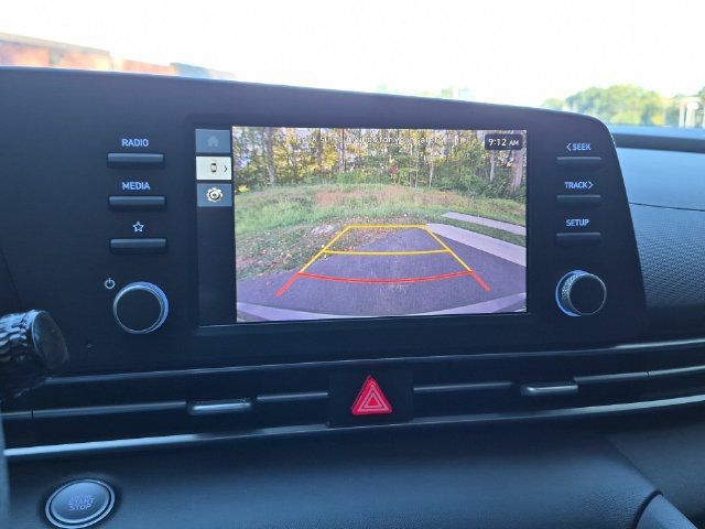 Used 2026 Hyundai Elantra Hybrid FWD image 37