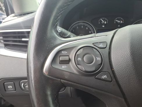 Certified 2020 Buick Enclave Essence image 11