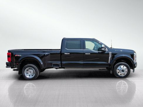 Used 2023 Ford F450 Platinum w/ FX4 Off-Road Package AWD/4WD image 7