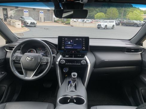 Used 2022 Toyota Venza XLE AWD/4WD image 30