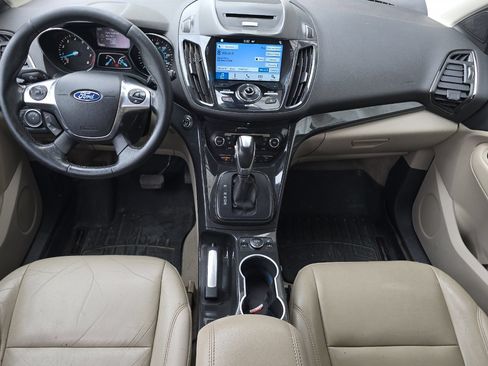 Used 2016 Ford Escape Titanium w/ Equipment Group 301A AWD/4WD image 13