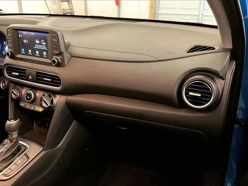 Used 2019 Hyundai Kona SEL image 14