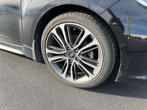 Used 2016 Hyundai Veloster Turbo image 4