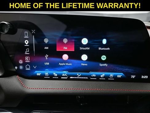 Used 2026 Chevrolet Corvette Stingray Preferred Cpe w/ Z51 Performance Package RWD image 35