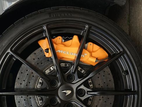 Used 2019 McLaren 600LT image 38