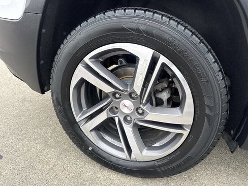Used 2018 GMC Terrain SLT w/ Preferred Package AWD/4WD image 14