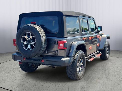 Used 2018 Jeep Wrangler Unlimited Rubicon w/ Dual Top Group AWD/4WD image 3