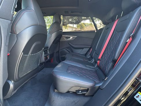 New 2026 Audi Q8 Prestige image 15