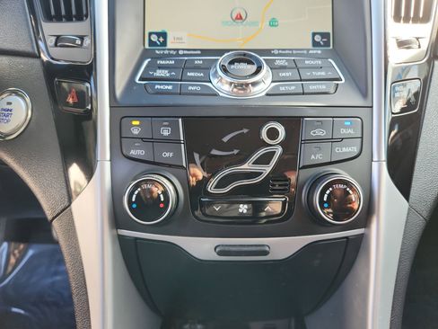 Used 2013 Hyundai Sonata Limited w/ Premium Pkg image 17