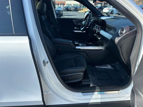 Used 2023 Mercedes-Benz EQB 250+ image 13