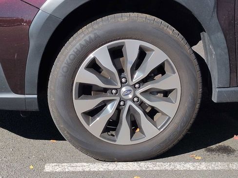 Certified 2023 Subaru Outback Limited image 14