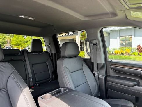 Used 2024 Chevrolet Silverado 1500 LT Trail Boss w/ Protection Package AWD/4WD image 10