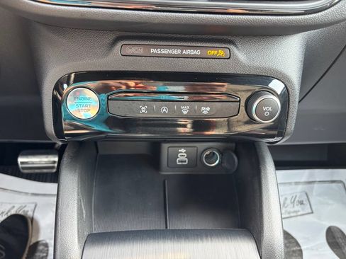 Used 2024 Ford Escape ST-Line w/ Tech Pack #1 AWD/4WD image 25