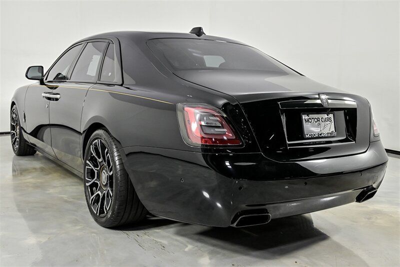 Used 2022 Rolls-Royce Ghost Black Badge AWD/4WD image 9