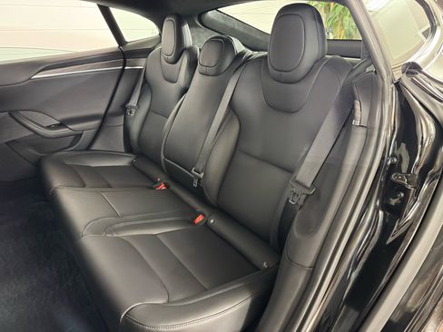 Used 2023 Tesla Model S Base image 34