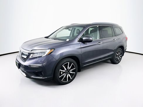 Used 2022 Honda Pilot Touring image 3