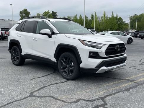 Used 2024 Toyota RAV4 Adventure AWD/4WD image 7