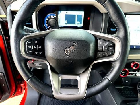 Certified 2024 Ford Bronco Wildtrak AWD/4WD image 12