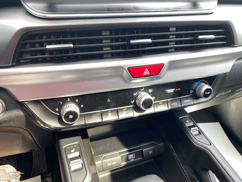 Used 2020 Kia Telluride S image 27