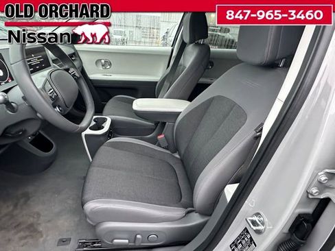 Used 2024 Hyundai Ioniq 5 SEL image 11