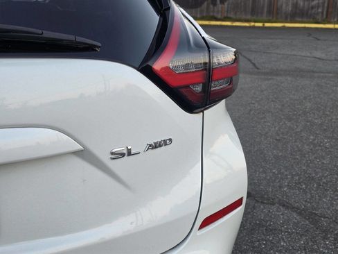 Used 2019 Nissan Murano SL AWD/4WD image 16