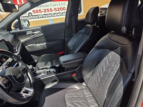 Used 2023 Kia Sportage X-Line AWD/4WD image 7