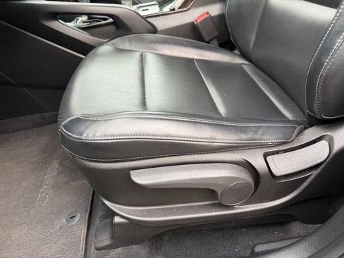 Used 2022 Kia Telluride LX AWD/4WD image 14
