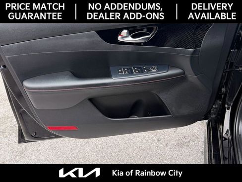 Used 2020 Kia Forte GT image 11