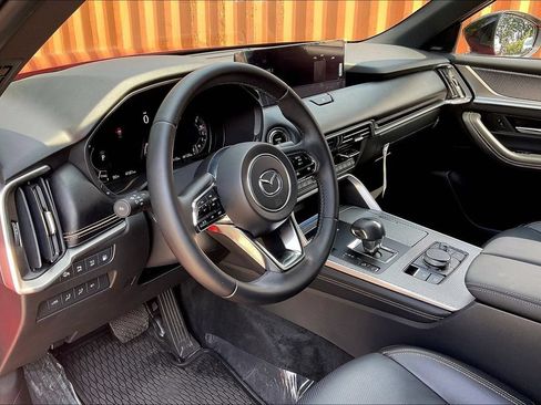 Used 2025 MAZDA CX-70 Plug-In Hybrid w/ Premium Plus AWD/4WD image 14