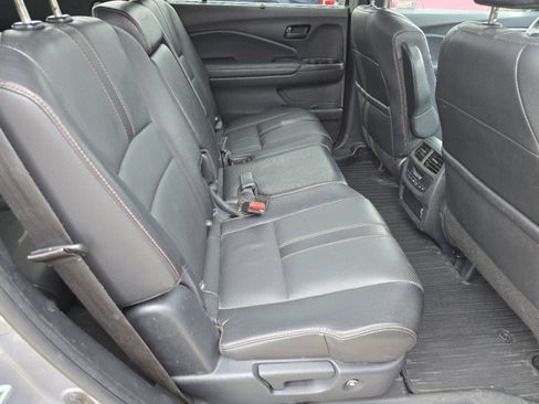 Used 2022 Honda Pilot TrailSport image 18