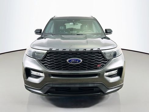 Used 2020 Ford Explorer ST w/ ST Street Pack image 2