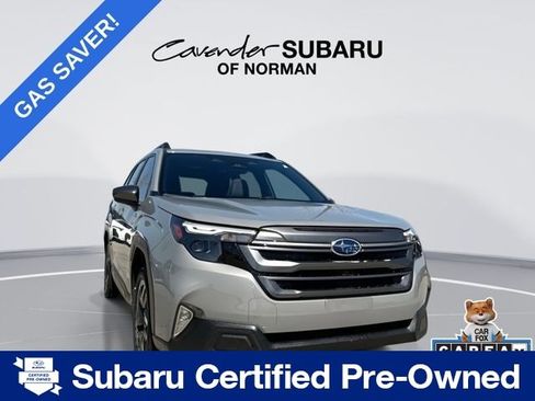 Certified 2025 Subaru Forester Premium AWD/4WD image 1