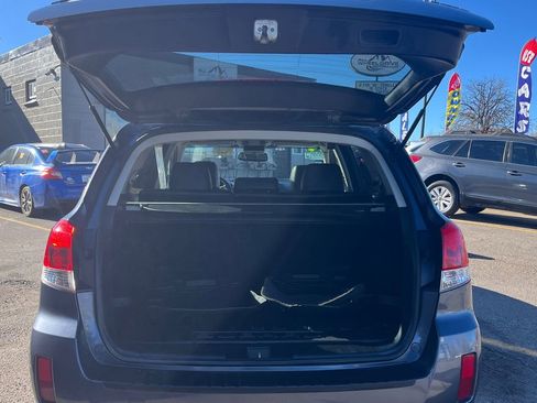 Used 2014 Subaru Outback 2.5i Limited image 23