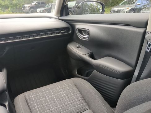 New 2026 Honda HR-V LX image 16