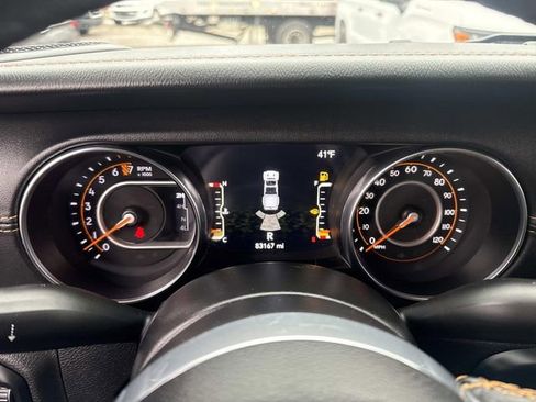 Used 2021 Jeep Gladiator Overland image 34