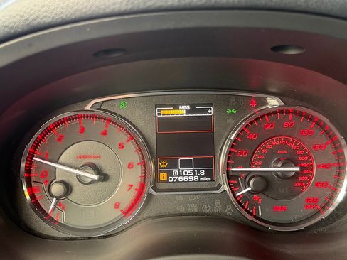 Used 2017 Subaru WRX Premium AWD/4WD image 17