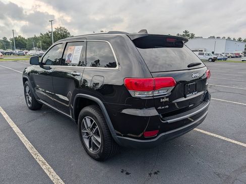 Used 2018 Jeep Grand Cherokee Limited AWD/4WD image 26