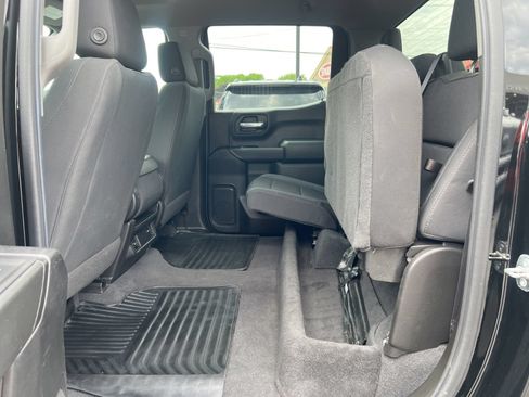 Used 2022 Chevrolet Silverado 1500 Custom Trail Boss w/ LPO, Dark Essentials Package AWD/4WD image 45