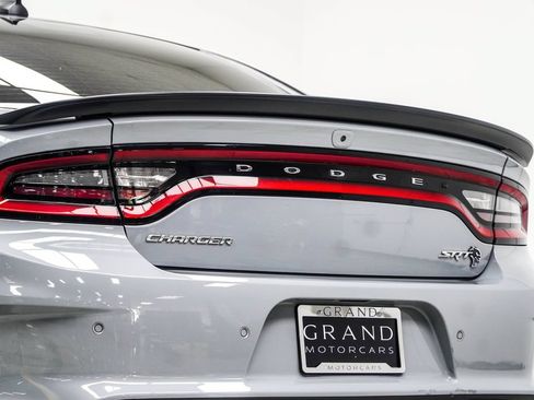 Used 2022 Dodge Charger SRT Hellcat w/ Harman/Kardon Audio Group RWD image 15