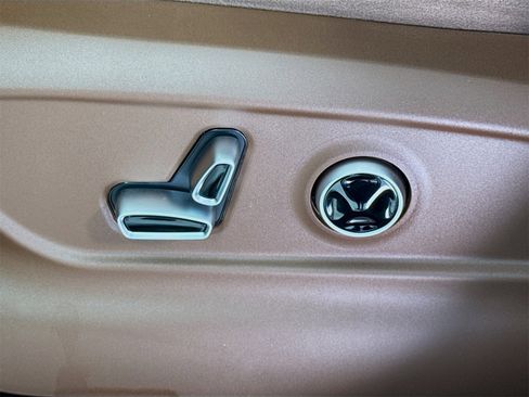 New 2025 Maserati Grecale GT image 20