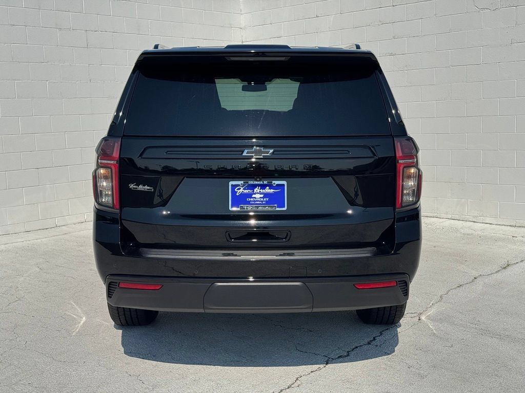 Used 2024 Chevrolet Suburban Z71 w/ Luxury Package AWD/4WD image 13