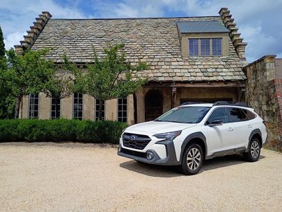 Used 2023 Subaru Outback Premium