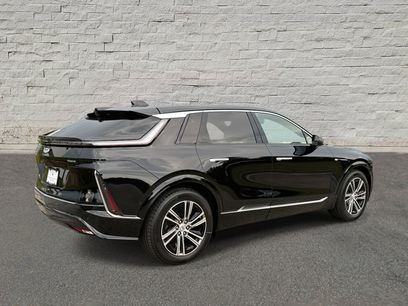 New 2025 Cadillac Lyriq Luxury