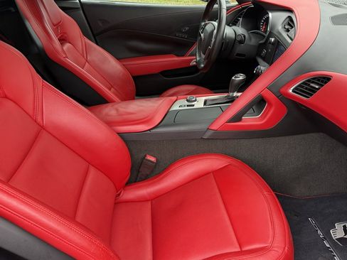Used 2015 Chevrolet Corvette Stingray Z51 w/ 3LT Preferred Equipment Group image 16