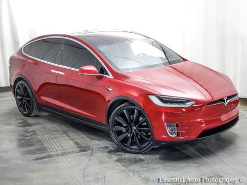 Used 2018 Tesla Model X 75D image 5