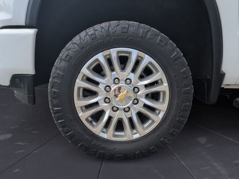 Used 2021 Chevrolet Silverado 3500 High Country w/ Z71 Off-Road Package image 28