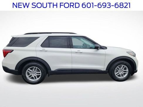 New 2026 Ford Explorer Active w/ Active Comfort Package image 14