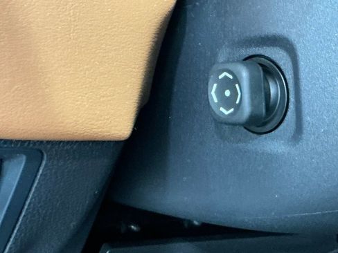 Used 2025 Toyota Tundra 1794 Edition image 82