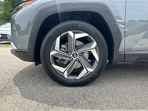 Used 2024 Hyundai Tucson Limited AWD/4WD image 10